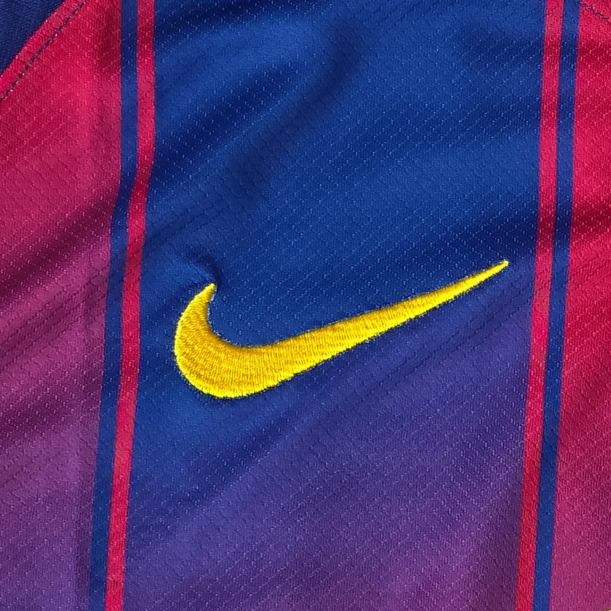 Camiseta local Barcelona 25/26 - Temporada 25/26 - Vista 3